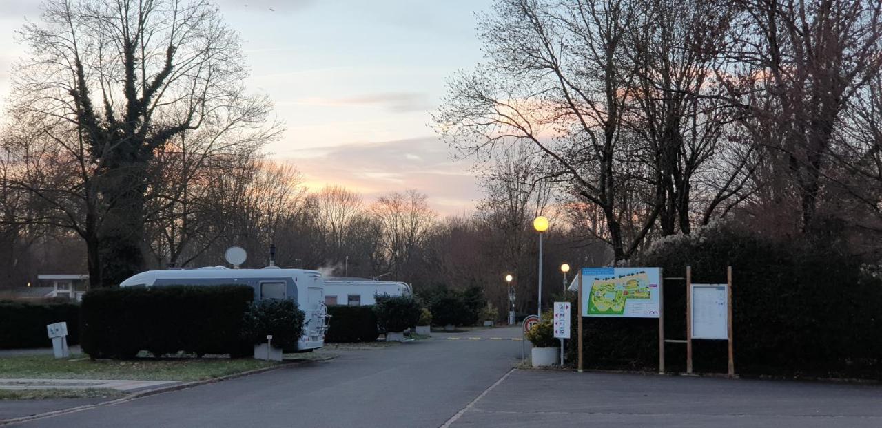 Camping De L'Ill Mülhausen Exterior foto